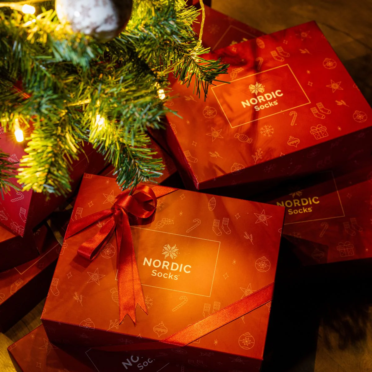 Christmas - Empty Gift Box - Image 7