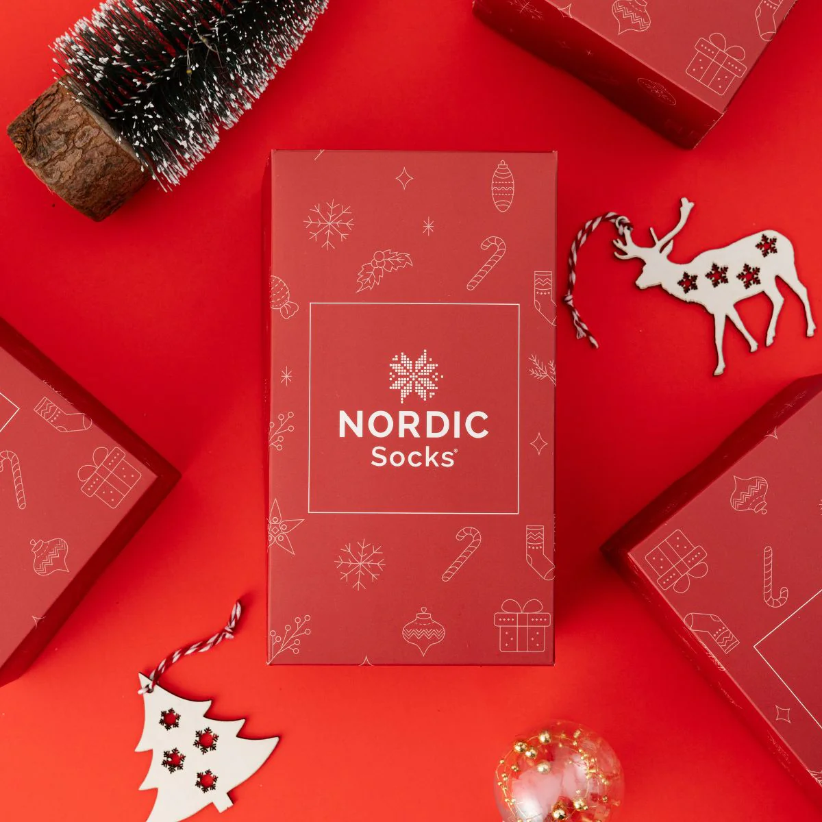 Christmas - Empty Gift Box - Image 3