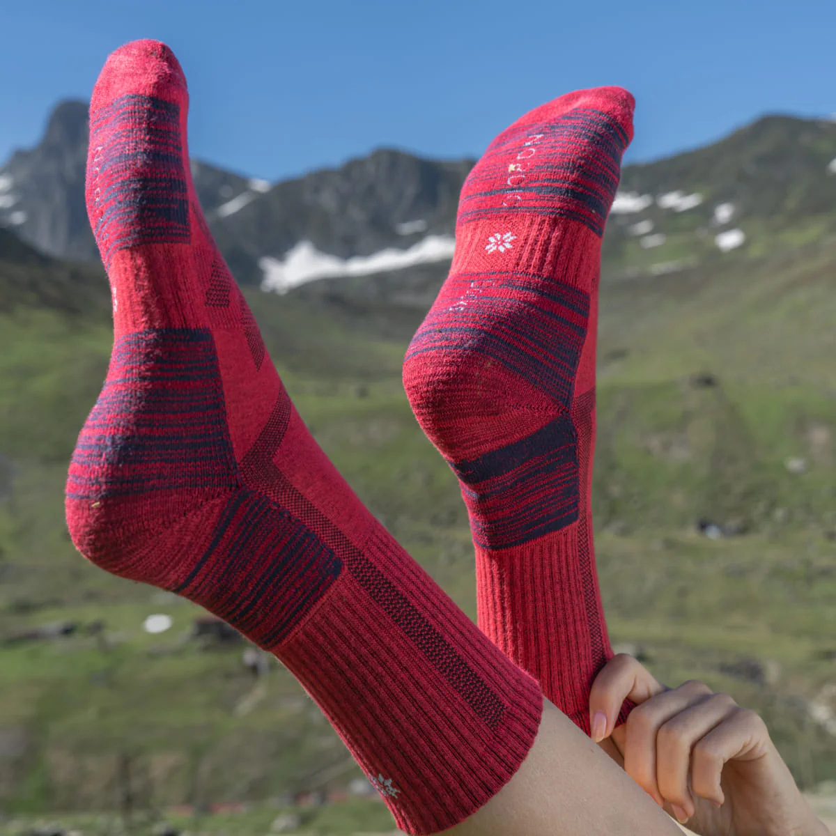 Hiking - Red (1 pair) - Image 3